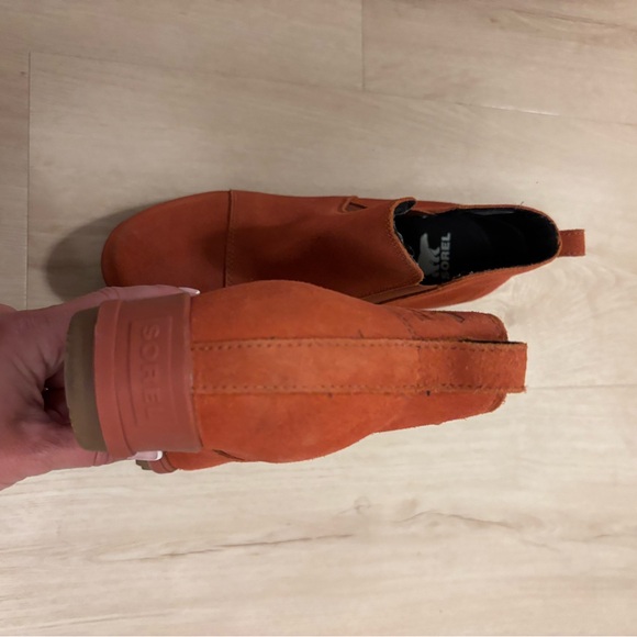 Women's Suede Ankle Boots - Rust/terracotta - Picture 4 of 5